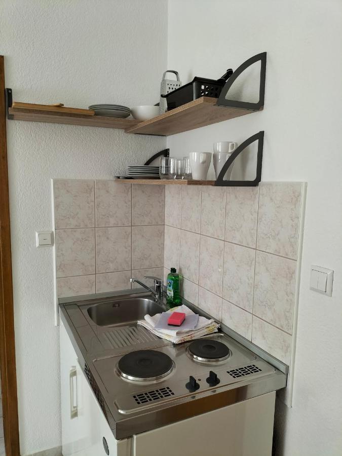 Studie-Apartment In Makarska, Kroatien Exterior foto